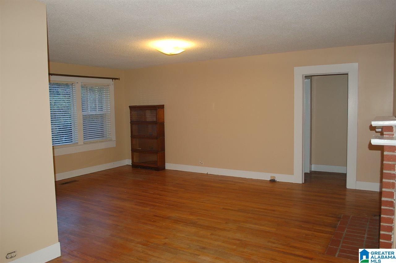 9950 Corner School Road Warrior, AL 35180 - Photo 7 of 20