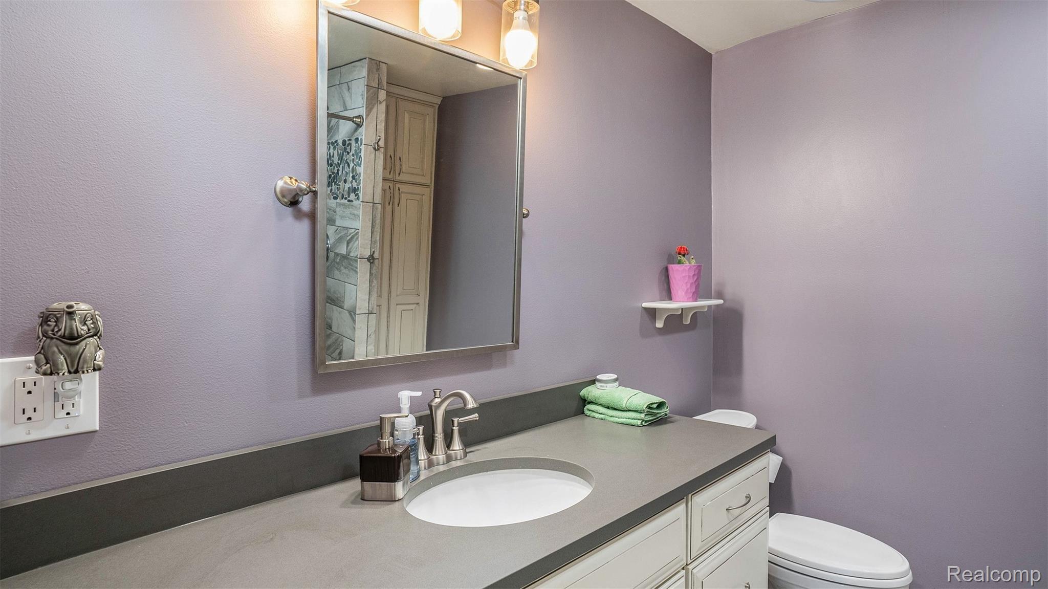 4160 Chilson Road Howell, MI 48843 - Photo 6 of 24 5.jpg