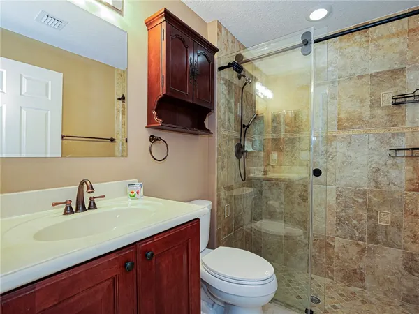 $398,000 | 5563 43rd Court, Vero Beach, FL 32967