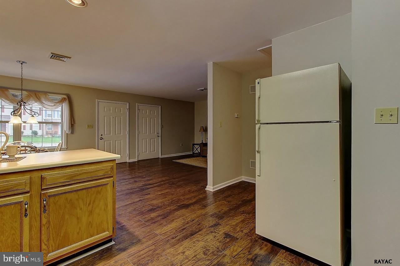142 Country Ridge Drive Red Lion, PA 17356 - Photo 12 of 25 Gallery Image 12