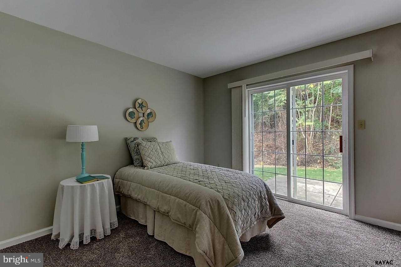 142 Country Ridge Drive Red Lion, PA 17356 - Photo 16 of 25 Gallery Image 16