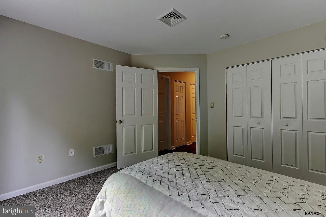 142 Country Ridge Drive Red Lion, PA 17356 - Photo 18 of 25 Gallery Image 18