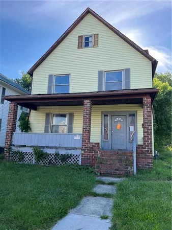 $59,900 | 211 Cedar Avenue, Sharon, PA 16146
