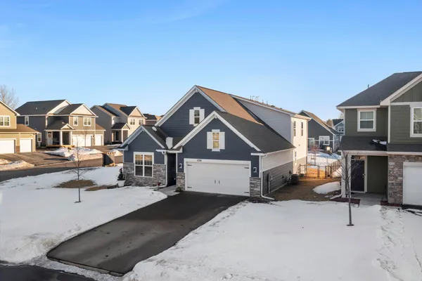 $439,900 | 11201 132nd Avenue North, Dayton, MN 55327