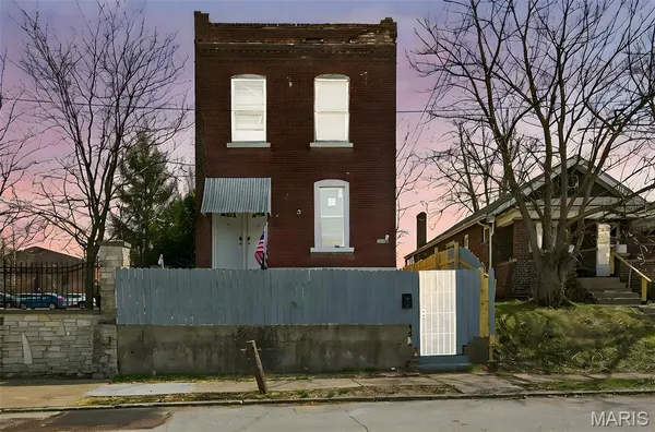 $165,000 | 1468 East Warne Avenue, St. Louis, MO 63107