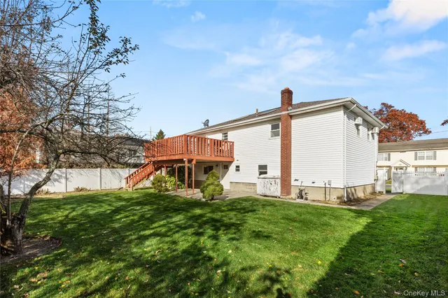 $850,000 | 157 North Alleghany Avenue, Lindenhurst, NY 11757