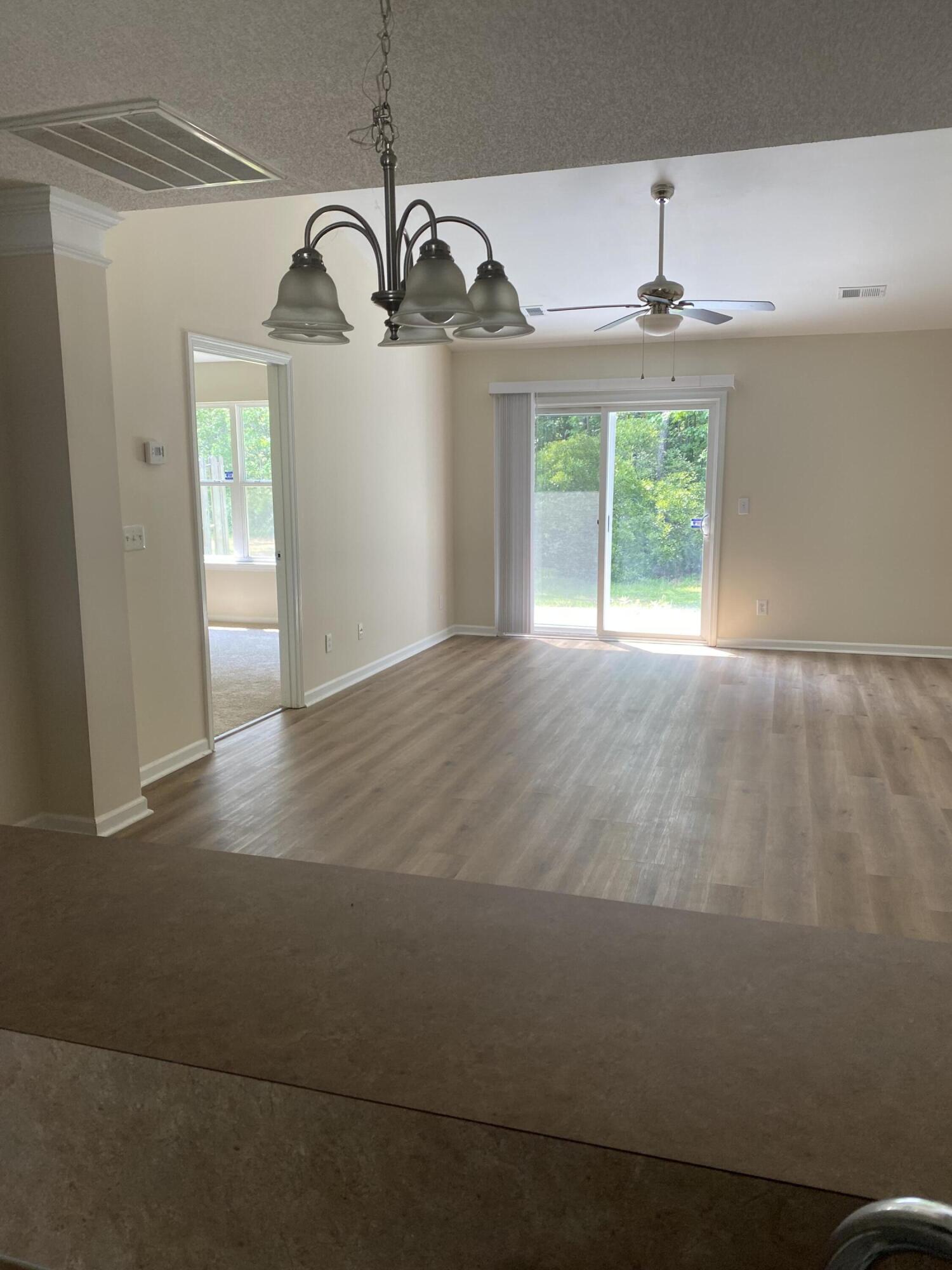 1285 River Rock Road Hanahan, SC 29410 - Photo 13 of 33 IMG_4937 (1)