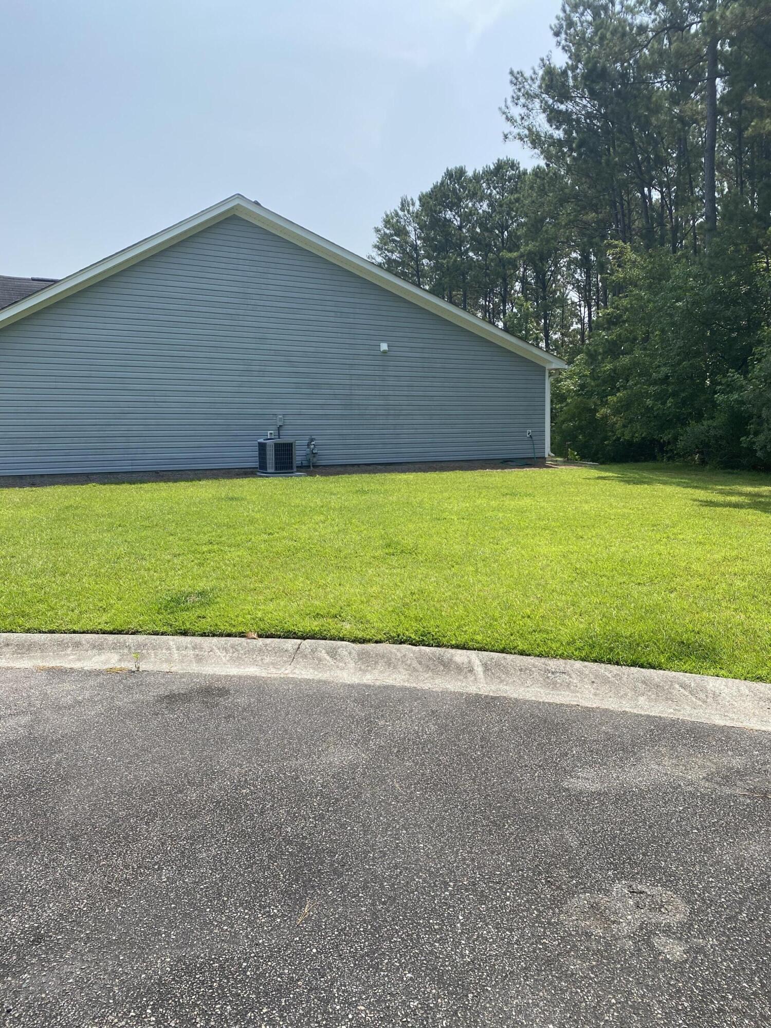 1285 River Rock Road Hanahan, SC 29410 - Photo 5 of 33 IMG_4968