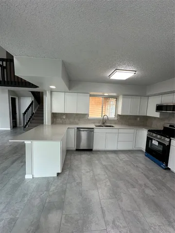 $2,600 | 11406 Caesar Drive, Houston, TX 77477