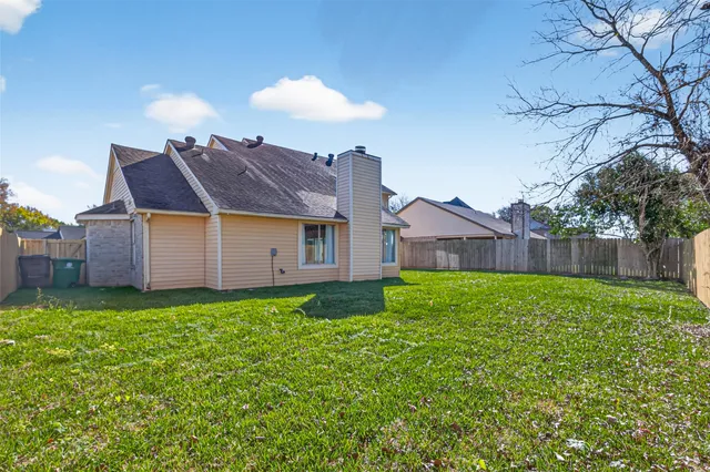 $2,600 | 11406 Caesar Drive, Houston, TX 77477