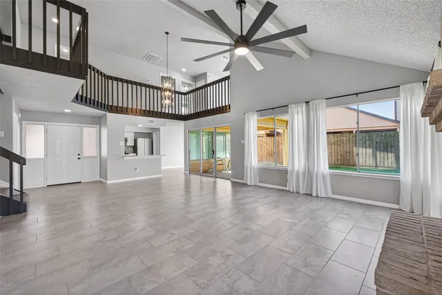 $2,600 | 11406 Caesar Drive, Houston, TX 77477