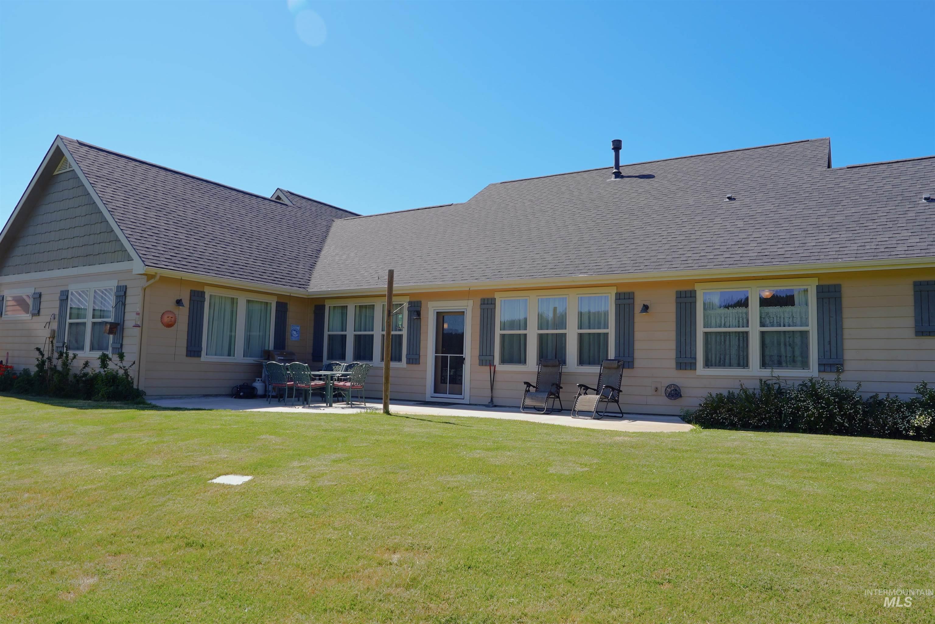 73 River Ranch Road Garden Valley, ID 83622 - Photo 4 of 48