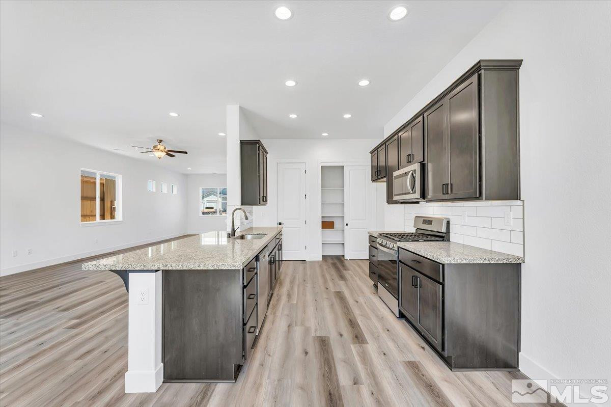 11018 Athabasca Drive Reno, NV 89506 - Photo 18 of 36 Photo 19