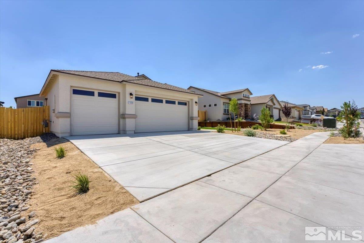 11018 Athabasca Drive Reno, NV 89506 - Photo 3 of 36 Photo 4