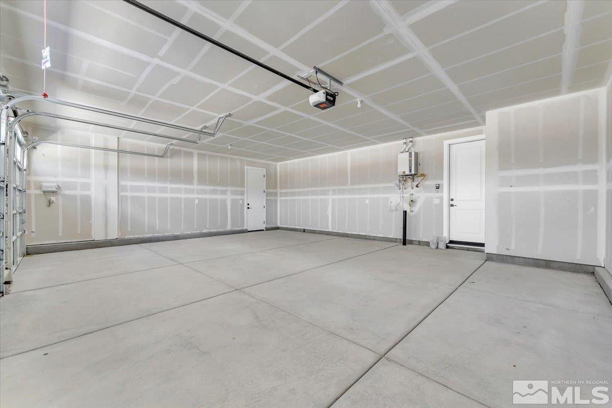 11018 Athabasca Drive Reno, NV 89506 - Photo 32 of 36 Photo 33