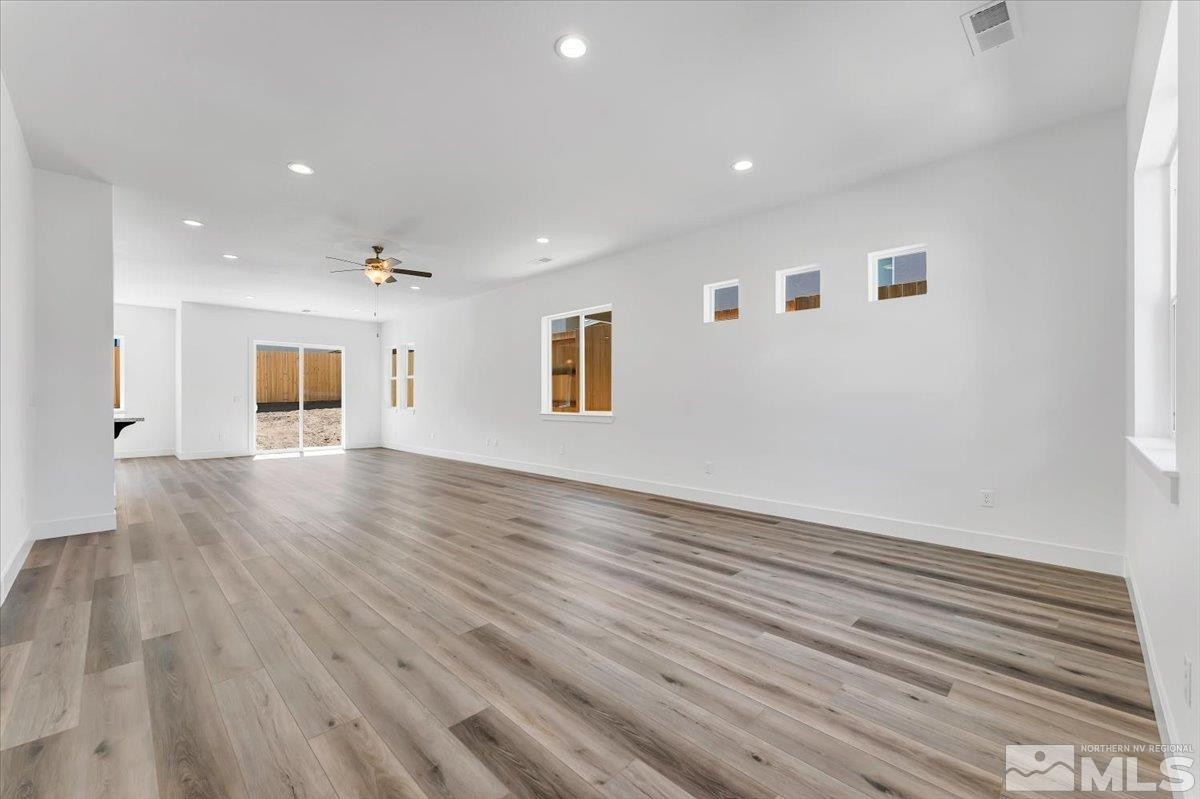 11018 Athabasca Drive Reno, NV 89506 - Photo 6 of 36 Photo 7