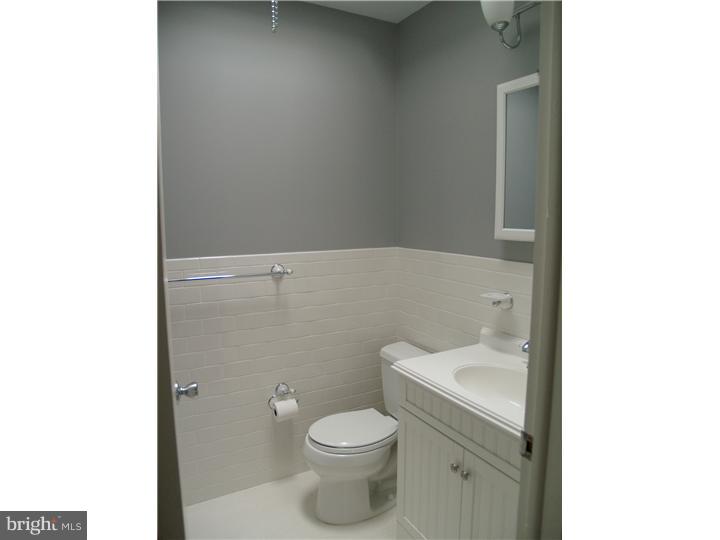 645 Wanamaker Road Jenkintown, PA 19046 - Photo 4 of 25 Gallery Image 4