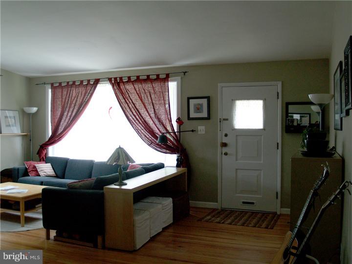 645 Wanamaker Road Jenkintown, PA 19046 - Photo 7 of 25 Gallery Image 7