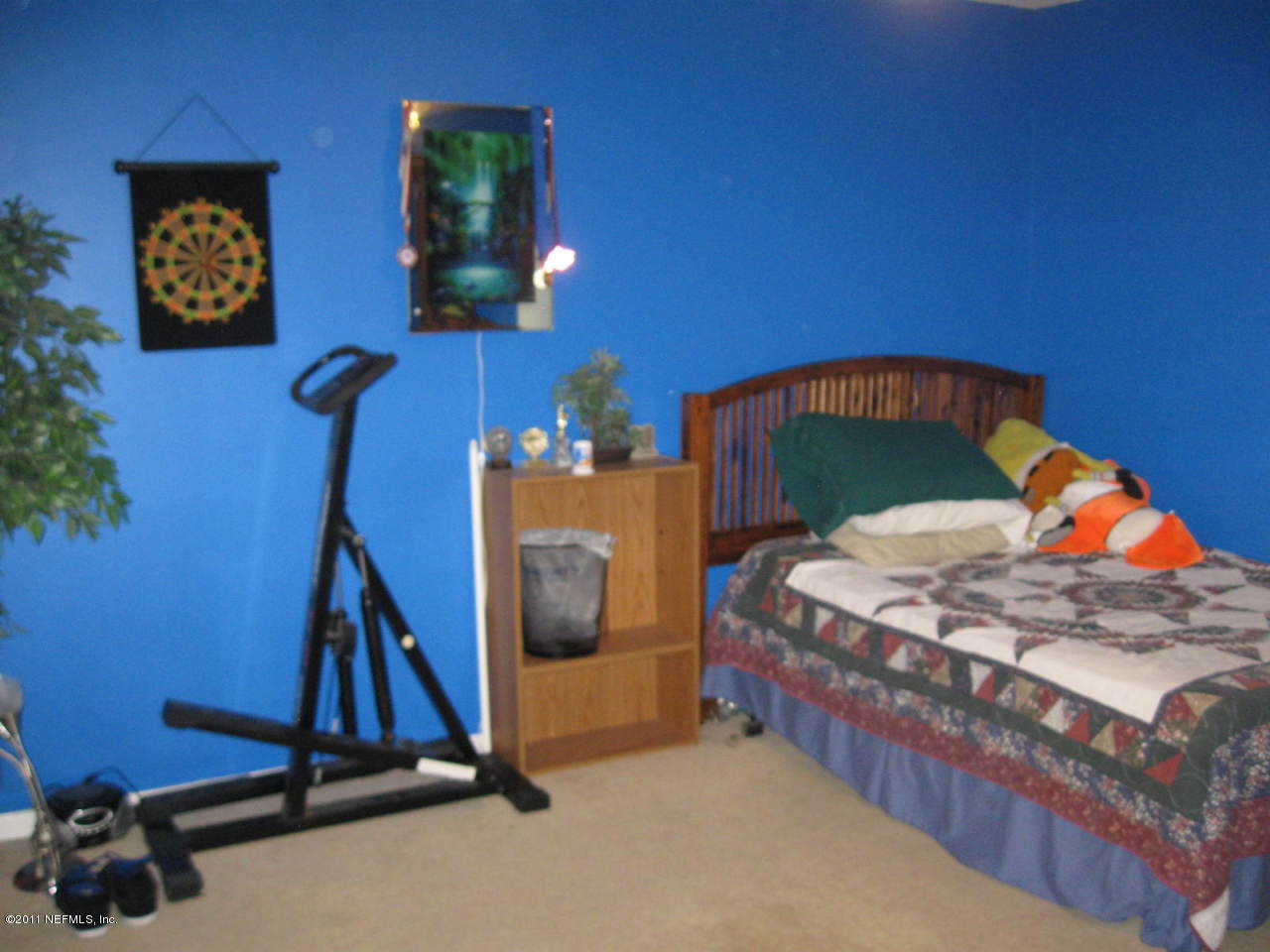 1630 Falkland Road East Jacksonville, FL 32221 - Photo 18 of 21 GUESTROOM-1