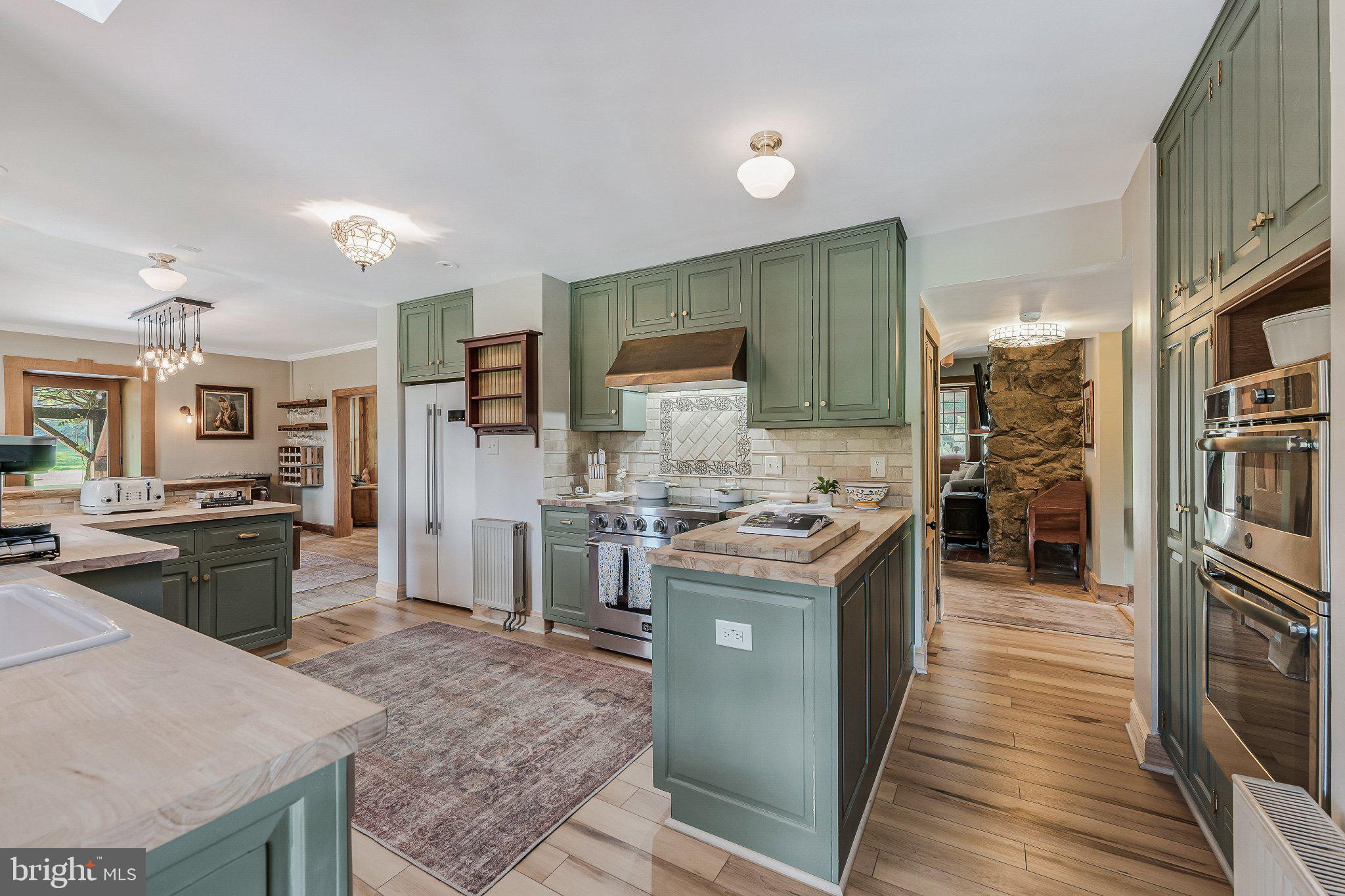 18777 Blue Ridge Mountain Road Bluemont, VA 20135 - Photo 17 of 103 Gallery Image 17