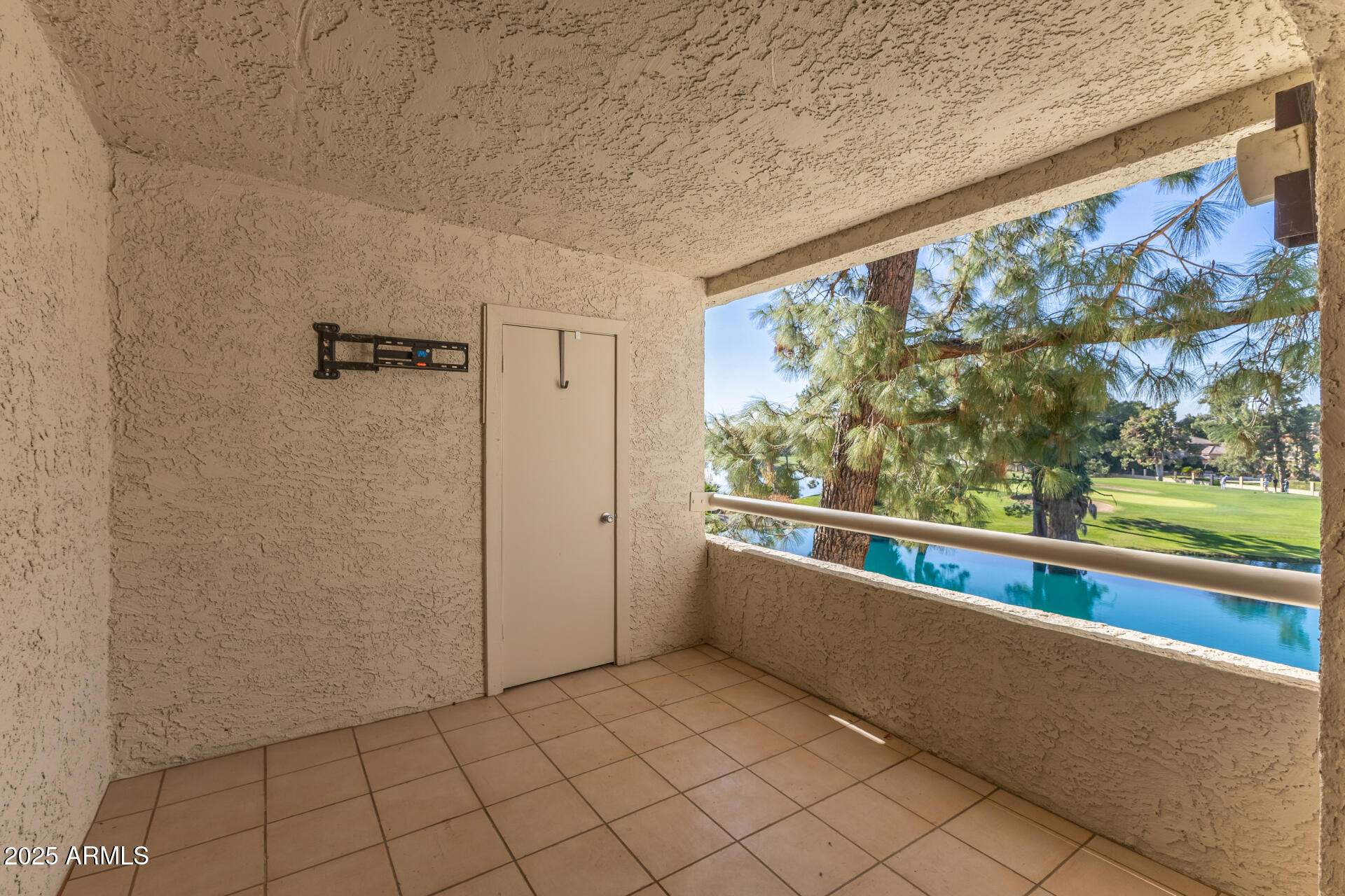 5136 North 31st Place, Unit 634 Phoenix, AZ 85016 - Photo 26 of 45 a view of a room with window