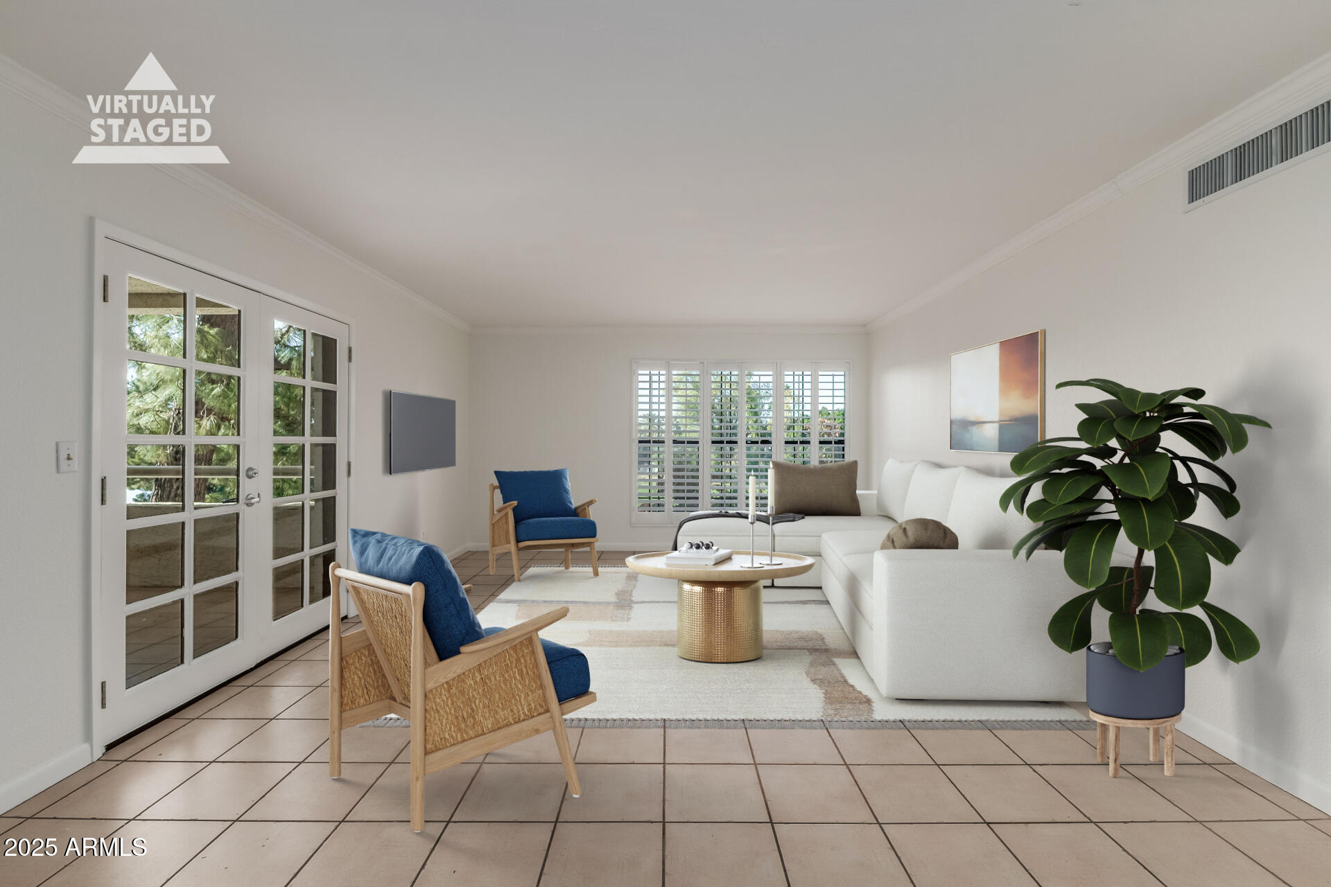 5136 North 31st Place, Unit 634 Phoenix, AZ 85016 - Photo 6 of 45 a living room with patio furniture and a potted plant