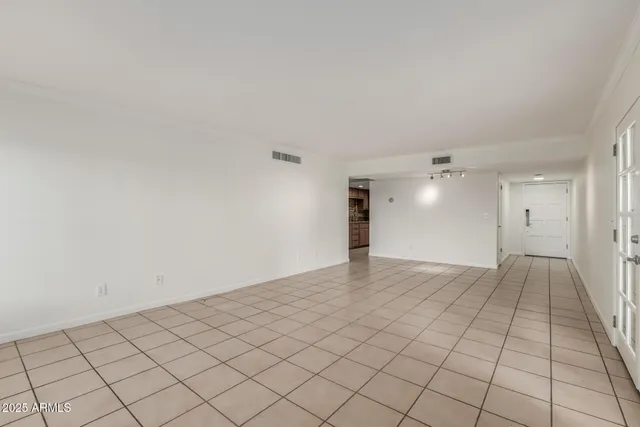 $379,900 | 5136 North 31st Place, Unit 634, Phoenix, AZ 85016