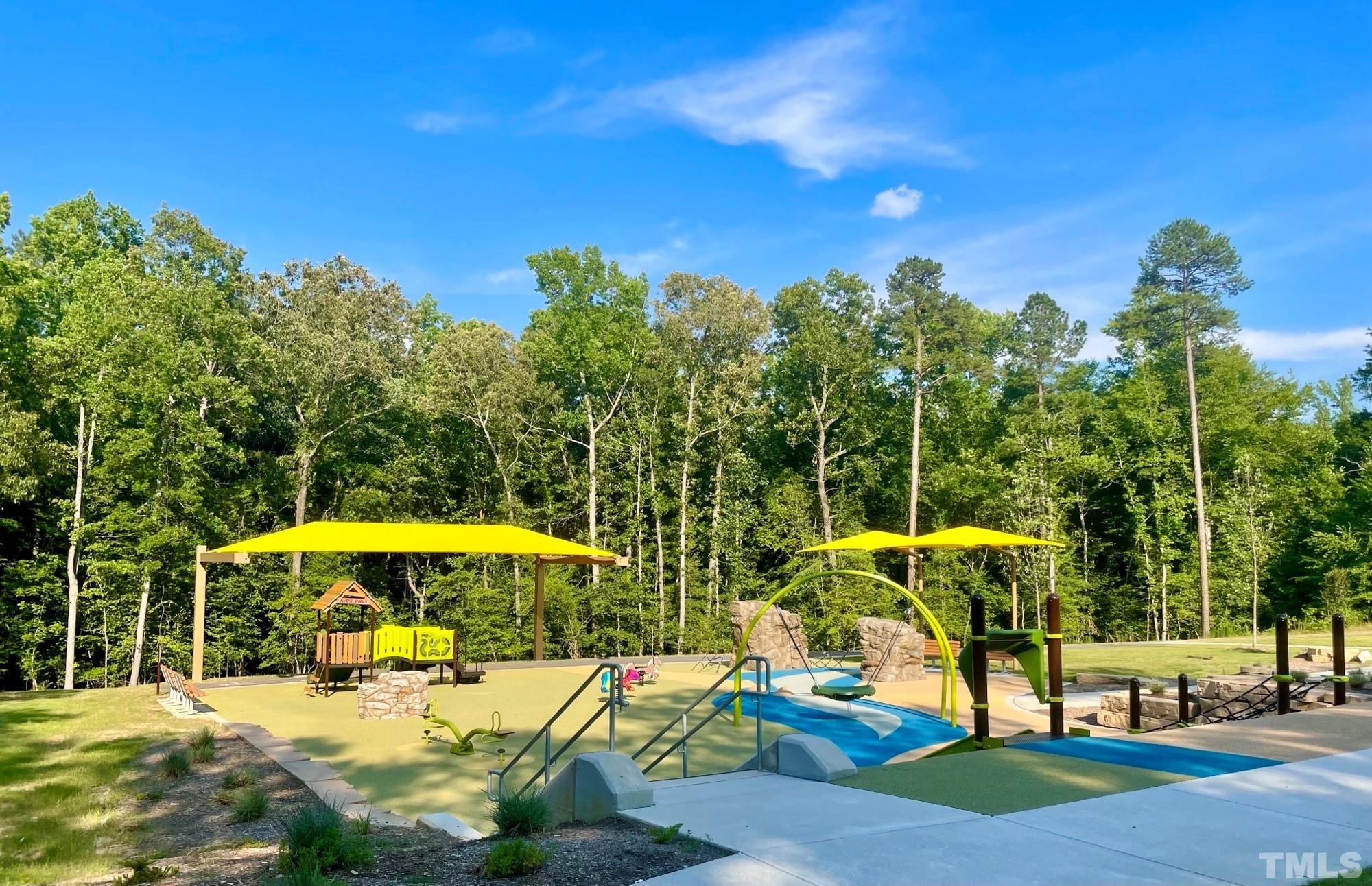 6652 Perry Creek Road, Unit 1219 Raleigh, NC 27616 - Photo 9 of 13 Gallery Image 9
