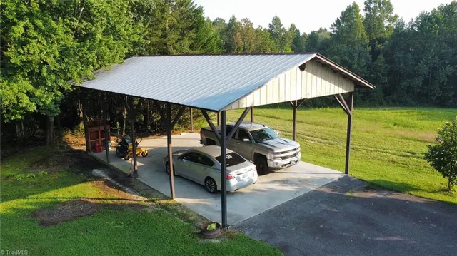 $485,000 | 153 Fresh Water Lane, Mount Airy, NC 27030