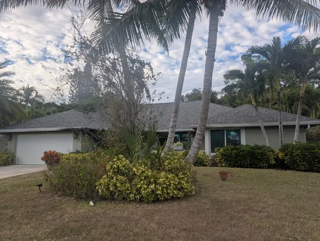 $795,000 | 13731 Ishnala Circle, Wellington, FL 33414