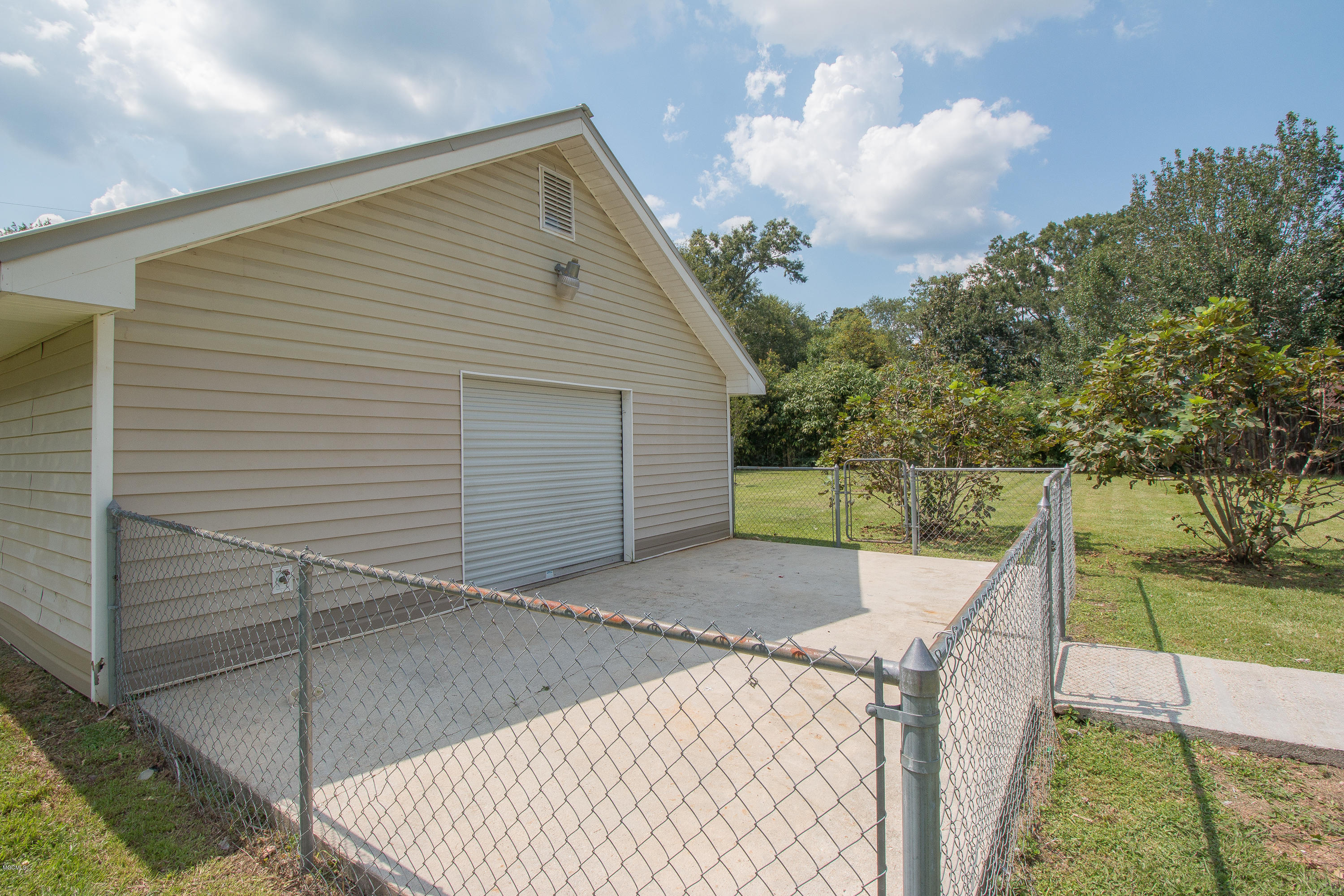 13482 John Clark Road Gulfport, MS 39503 - Photo 23 of 32 Apartment