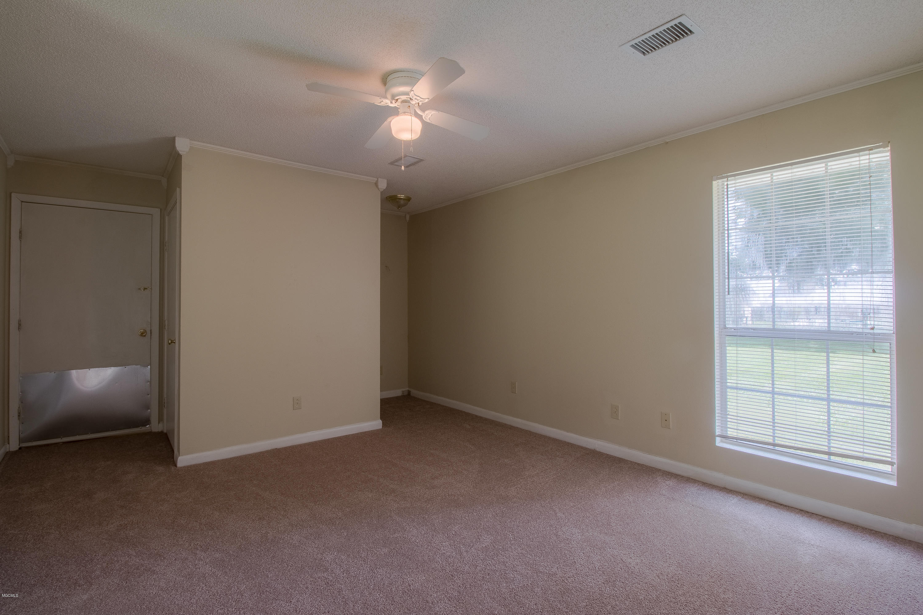 13482 John Clark Road Gulfport, MS 39503 - Photo 27 of 32 Apartment Bedroom