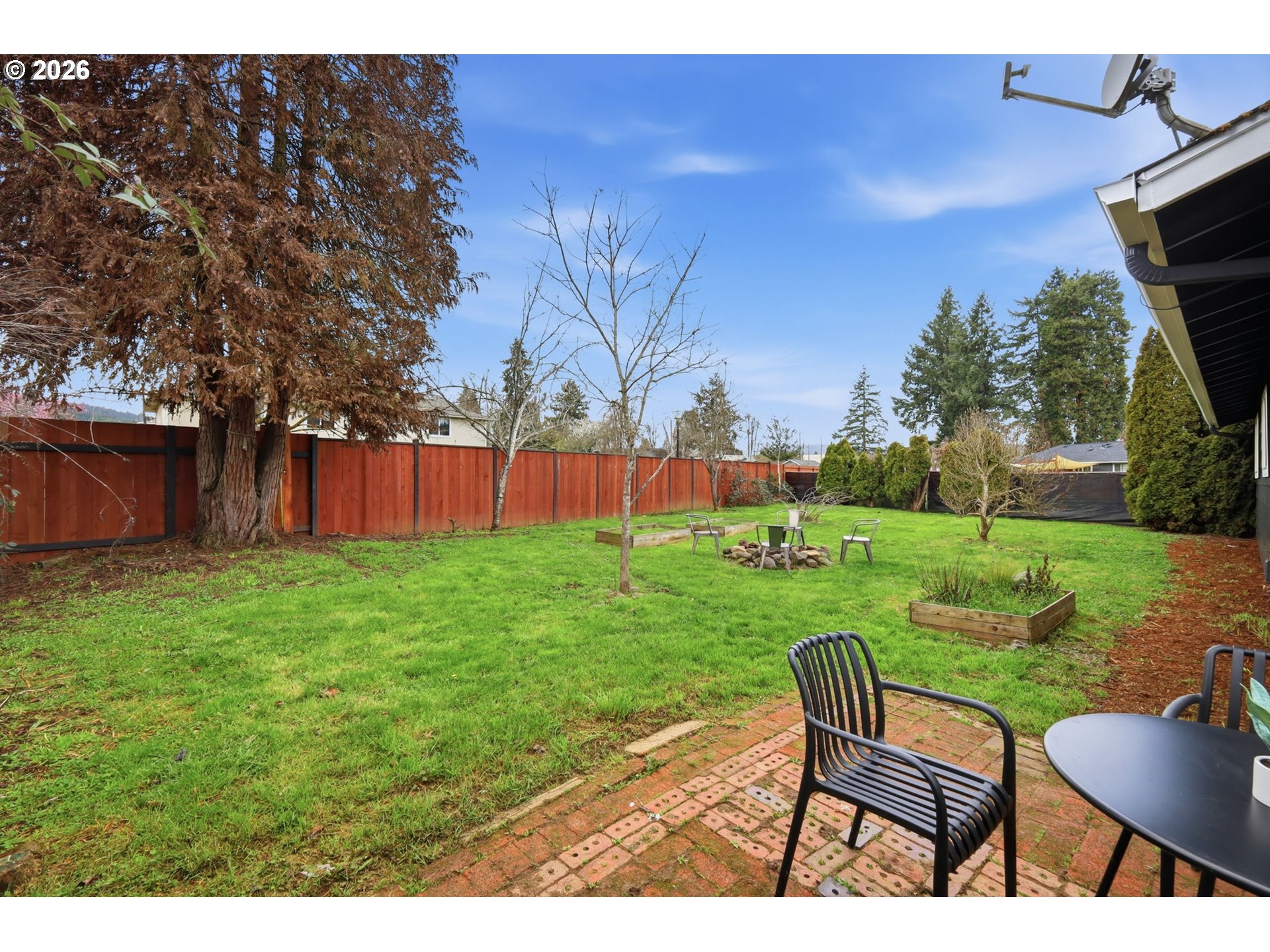1745 East Grover Avenue Cottage Grove, OR 97424 - Photo 32 of 44