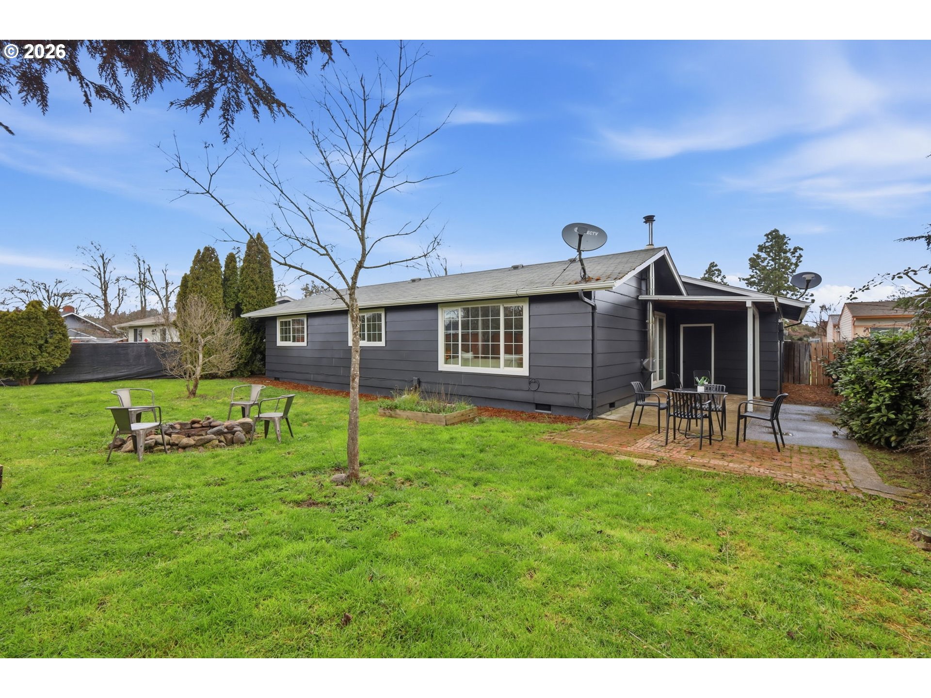 1745 East Grover Avenue Cottage Grove, OR 97424 - Photo 36 of 44