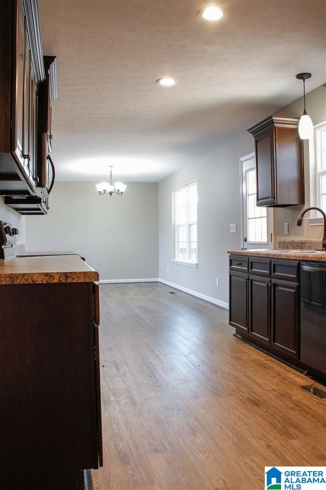 1403 Greenview Way Southwest Jacksonville, AL 36265 - Photo 11 of 31