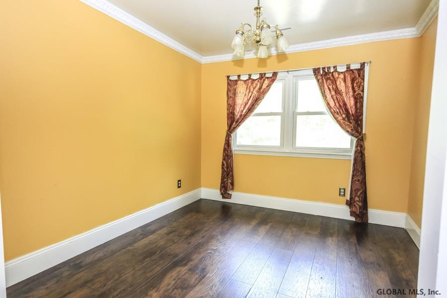 129 Ruggles Road Wilton, NY 12866 - Photo 4 of 24 Photo 4