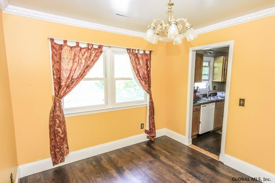 129 Ruggles Road Wilton, NY 12866 - Photo 5 of 24 Photo 5
