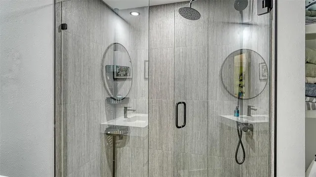 $1,395,000 | 37 Sunset Drive, Unit 44, Sarasota, FL 34236