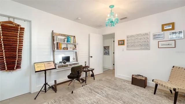 $1,395,000 | 37 Sunset Drive, Unit 44, Sarasota, FL 34236