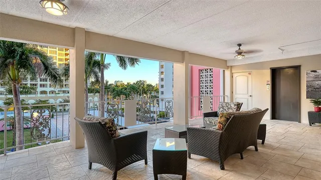$1,395,000 | 37 Sunset Drive, Unit 44, Sarasota, FL 34236