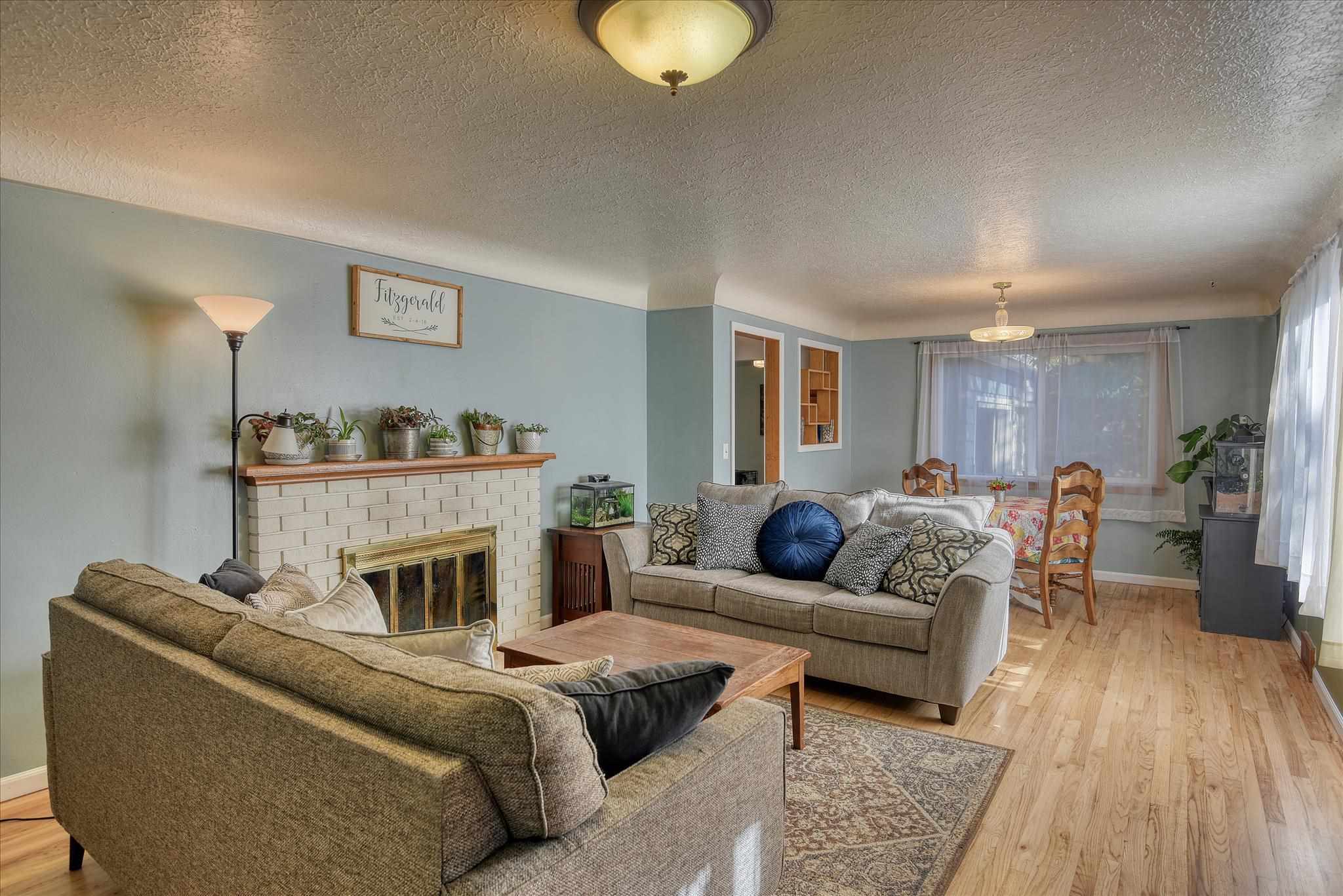 1104 North Wilbur Road Spokane Valley, WA 99206 - Photo 2 of 30 Gallery Image 2