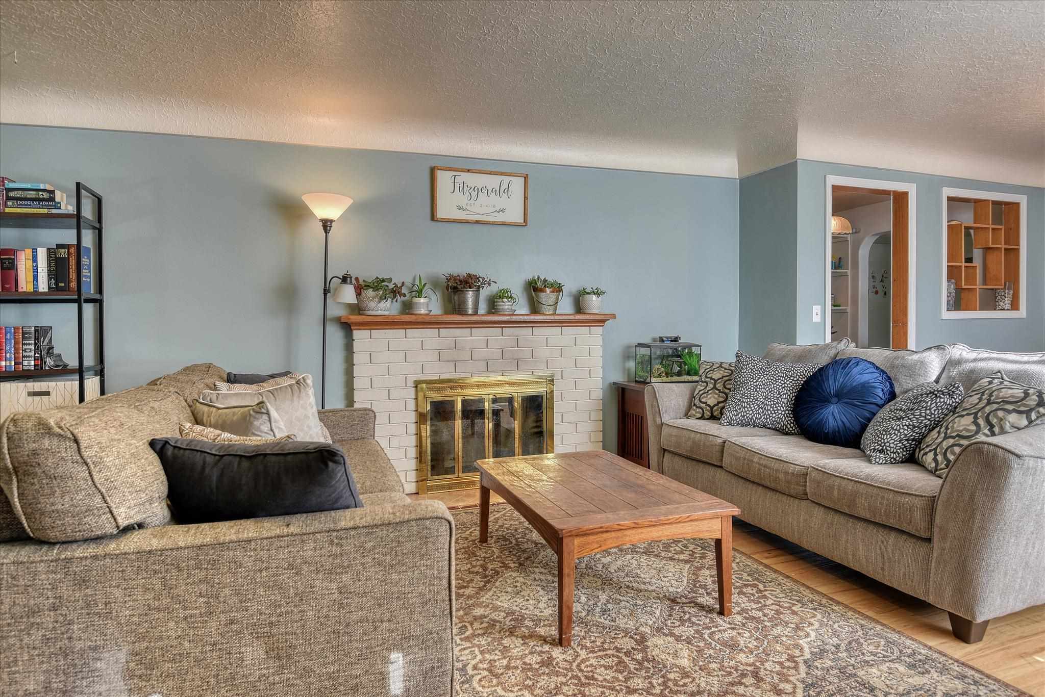 1104 North Wilbur Road Spokane Valley, WA 99206 - Photo 4 of 30 Gallery Image 4