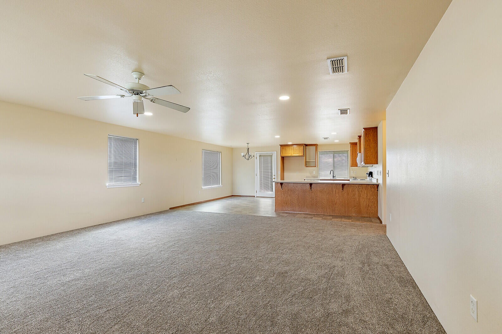560 Barton Road Eagle Point, OR 97524 - Photo 10 of 30 11_BR_11_mls