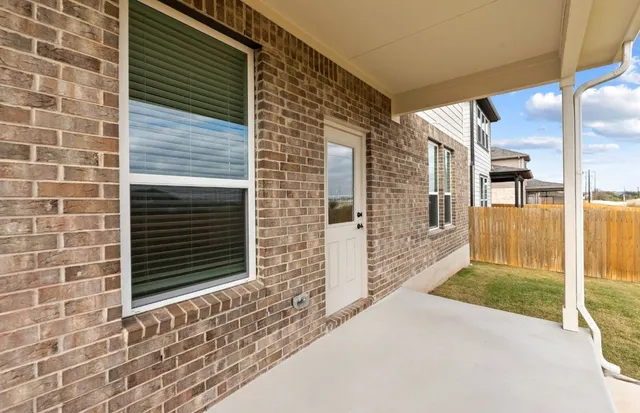 $343,990 | 532 Tailwind Drive, Kyle, TX 78640