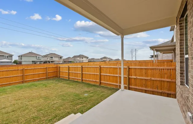 $343,990 | 532 Tailwind Drive, Kyle, TX 78640