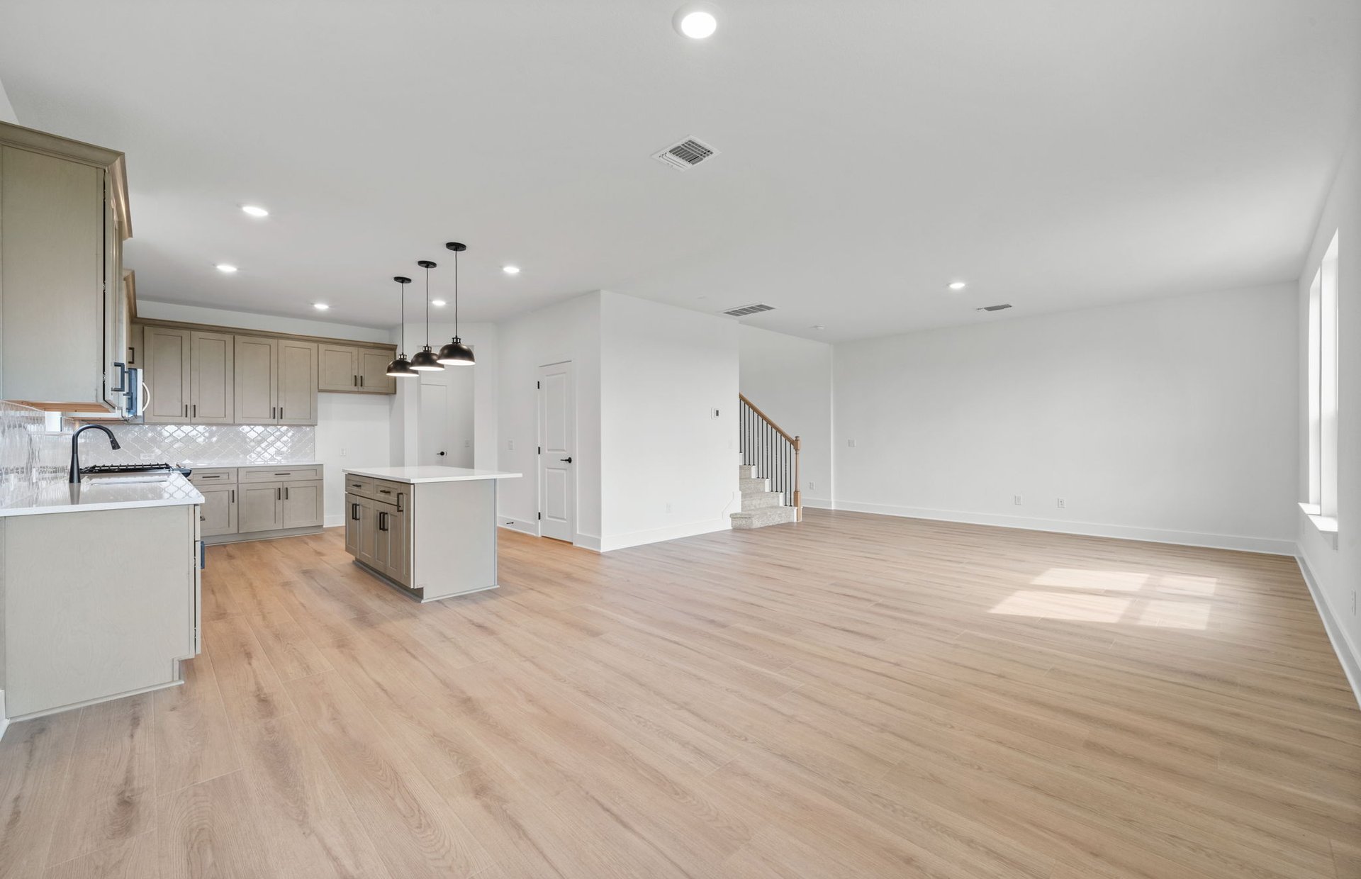 532 Tailwind Drive Kyle, TX 78640 - Photo 4 of 25