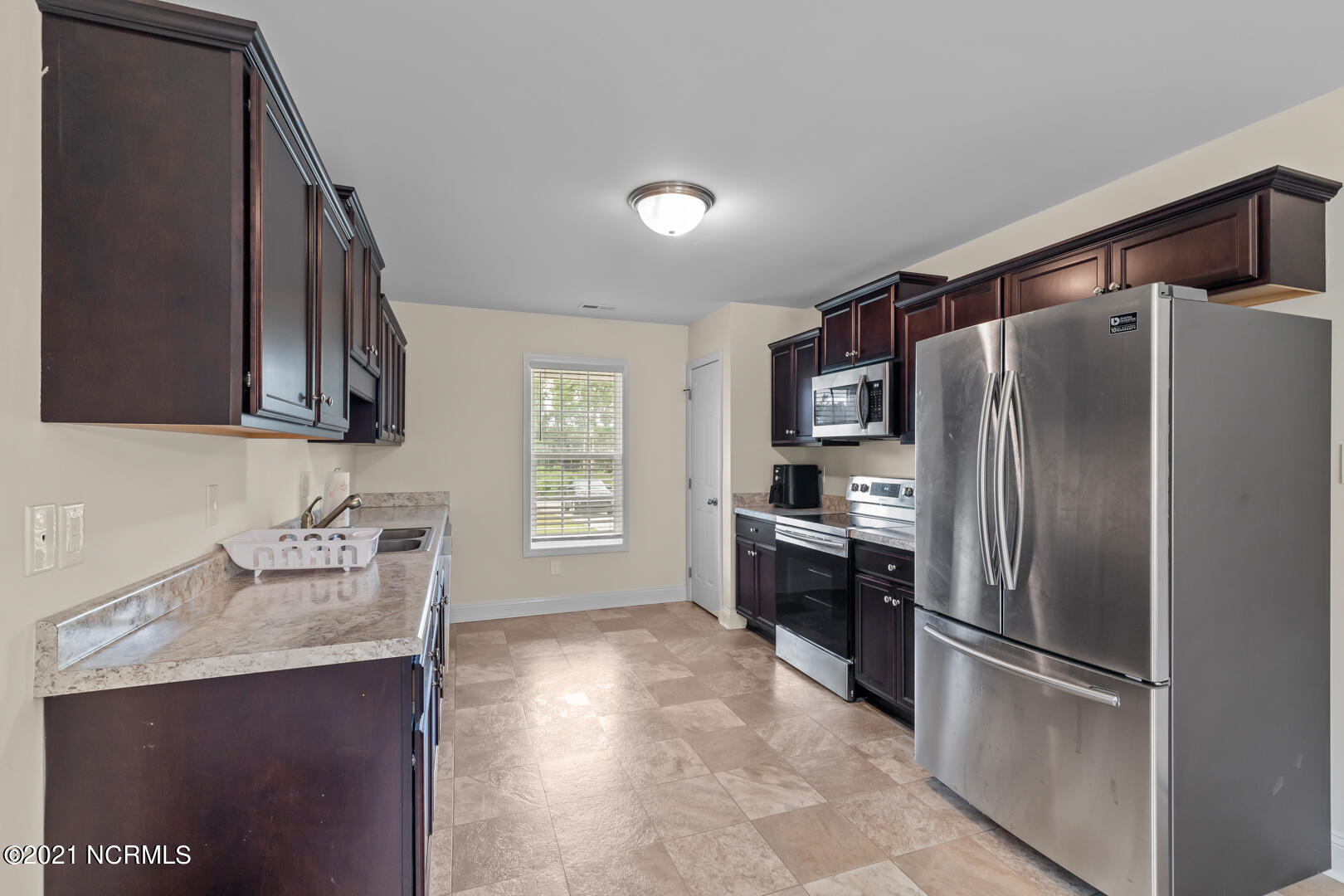 643 Old 30 Road Jacksonville, NC 28546 - Photo 13 of 34 13
