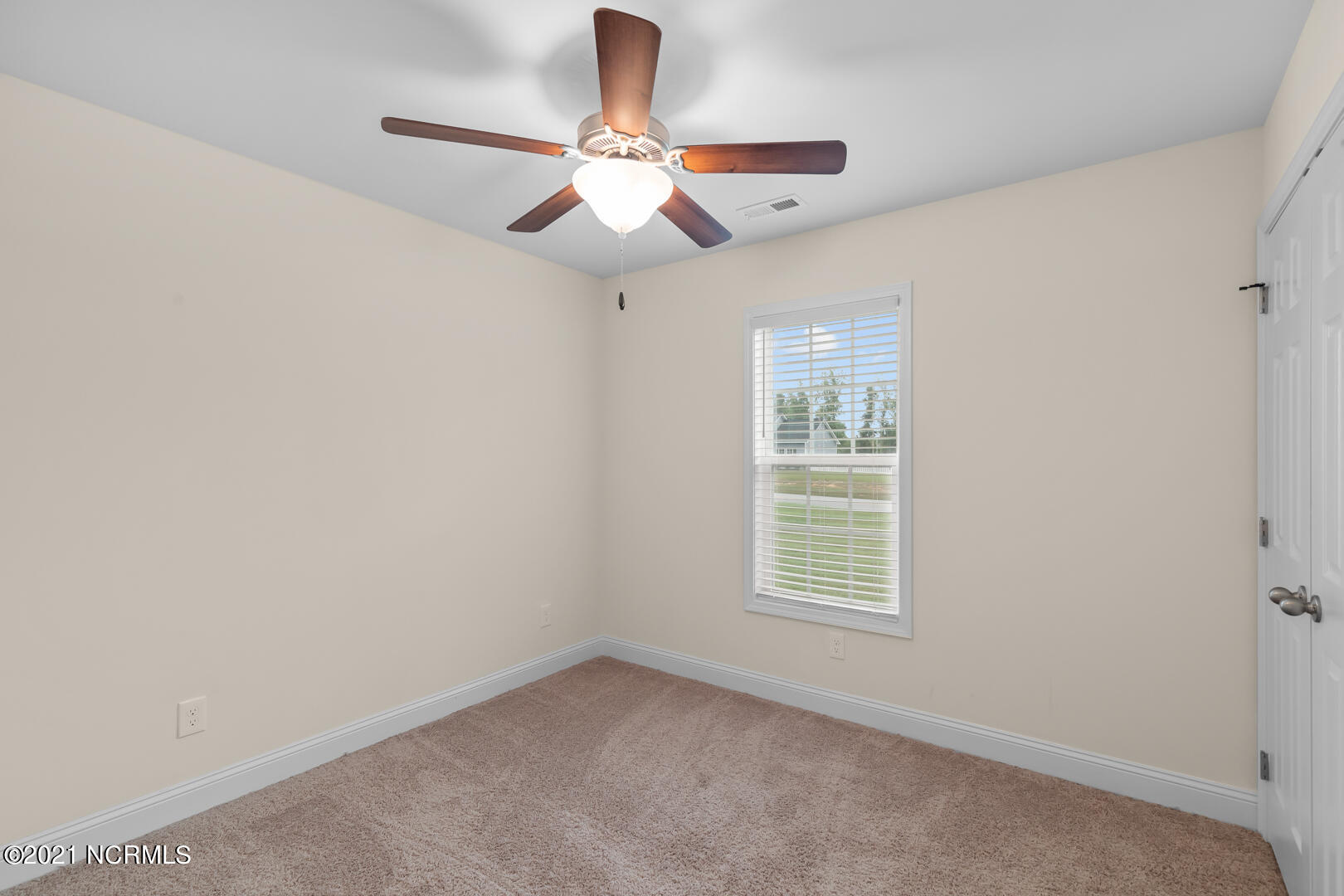 643 Old 30 Road Jacksonville, NC 28546 - Photo 26 of 34 26