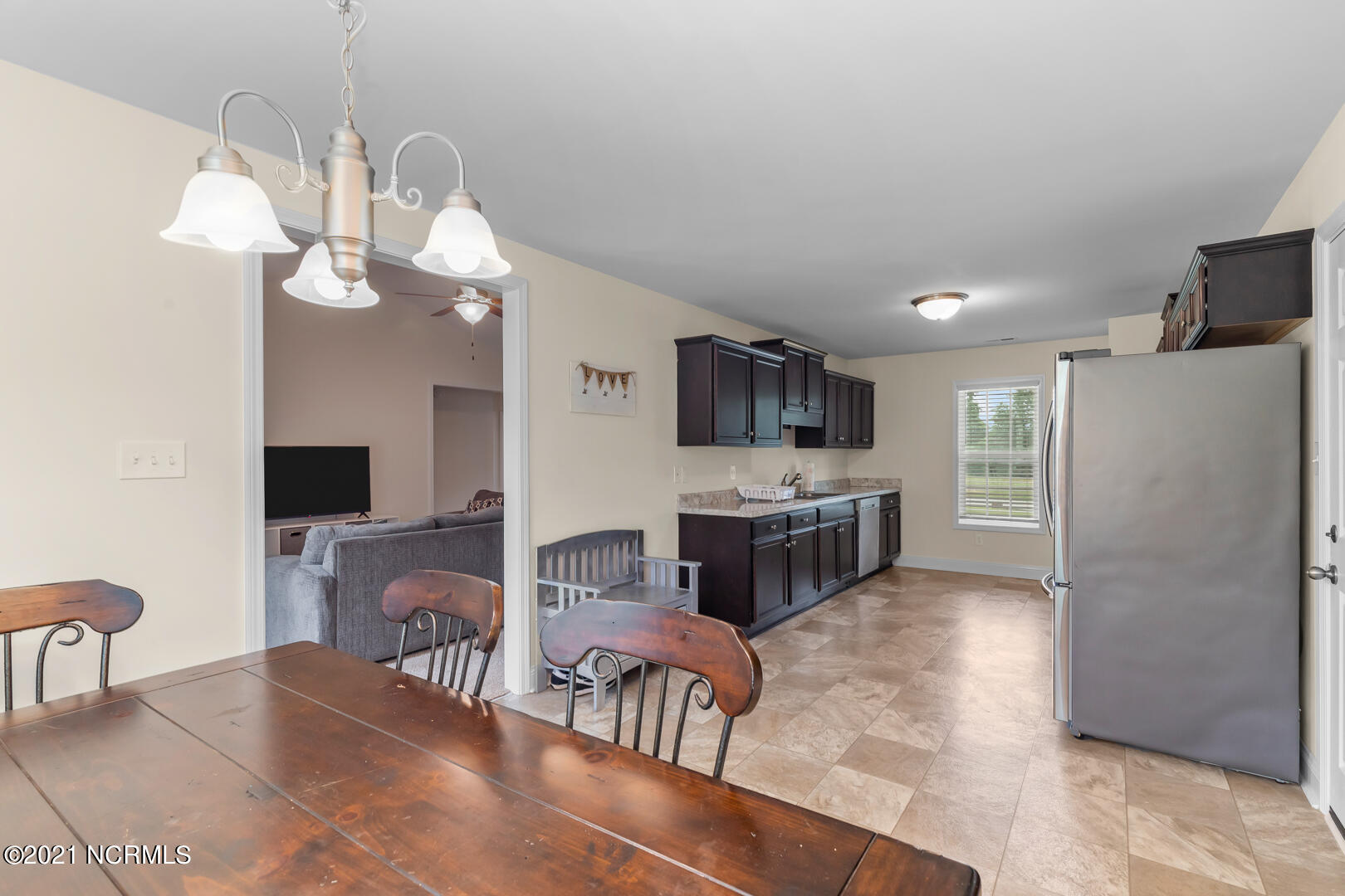 643 Old 30 Road Jacksonville, NC 28546 - Photo 10 of 34 10