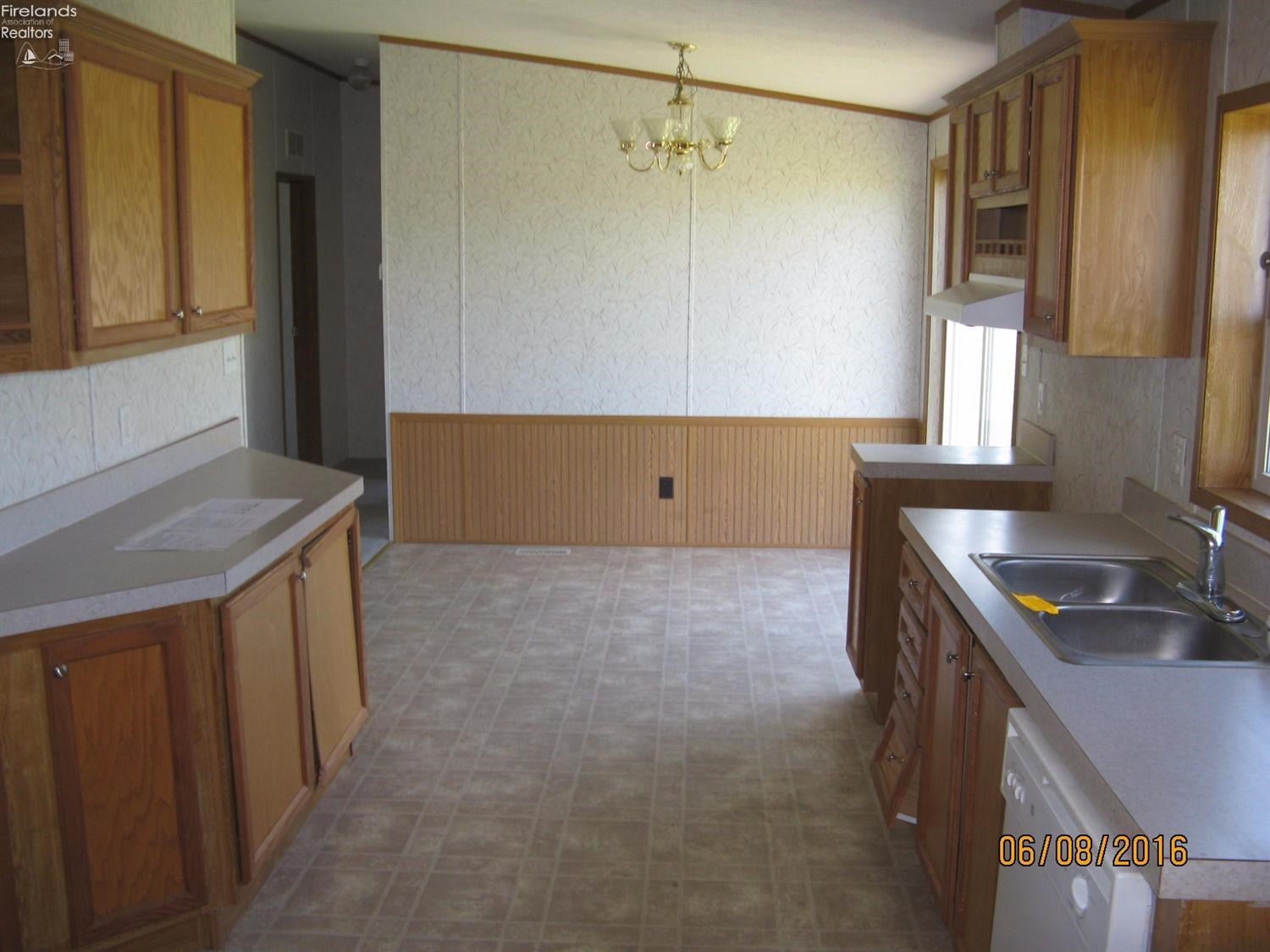 8511 Bradner Road Risingsun, OH 43457 - Photo 5 of 10 Gallery Image 5